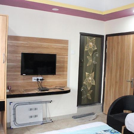 Hotel Square Park Dibrugarh Exteriér fotografie