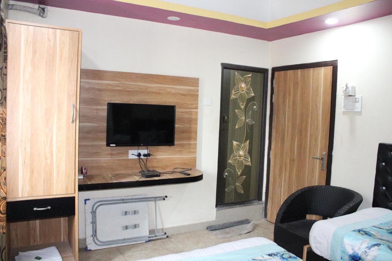 Hotel Square Park Dibrugarh Exteriér fotografie