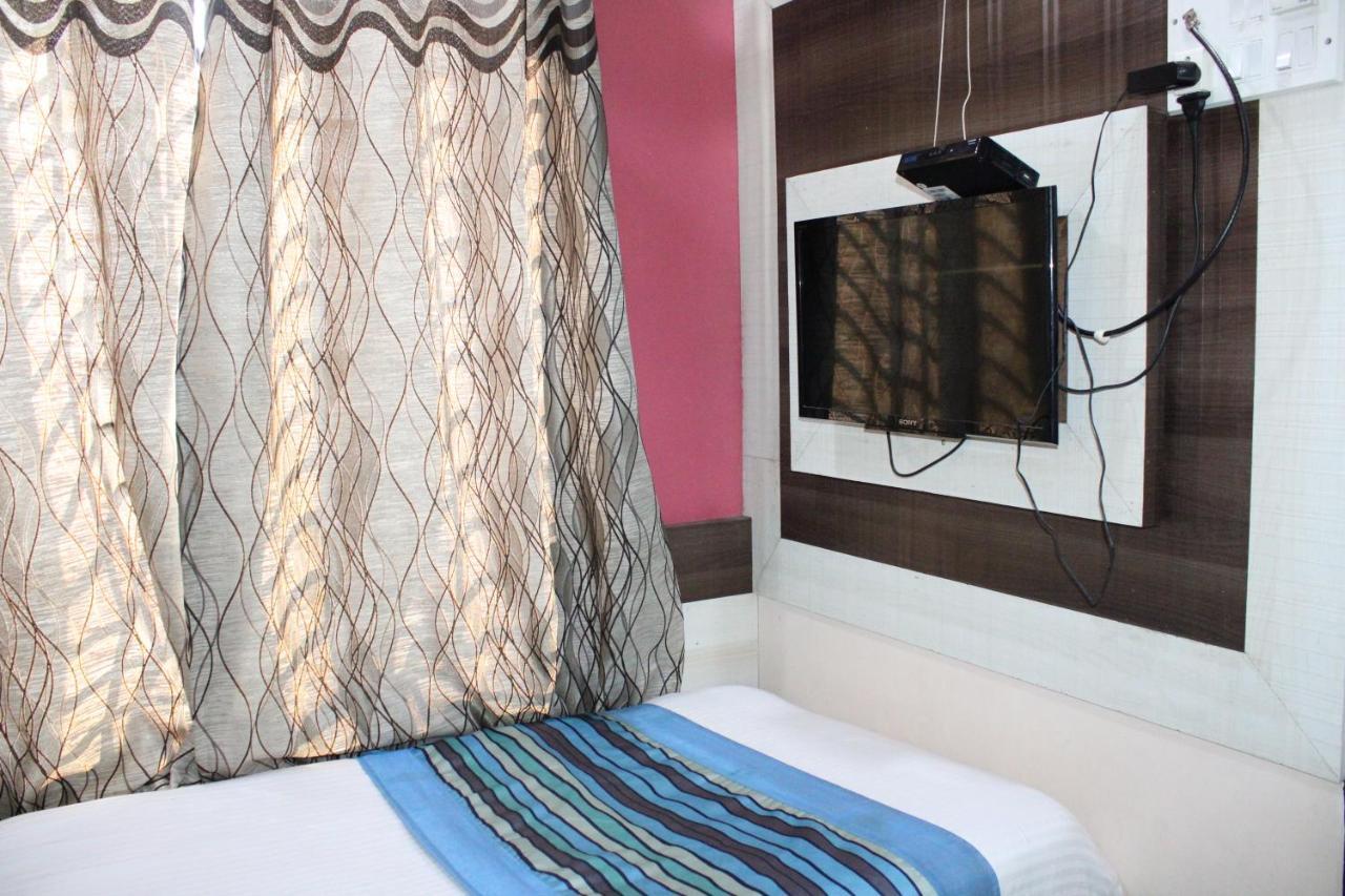 Hotel Square Park Dibrugarh Exteriér fotografie