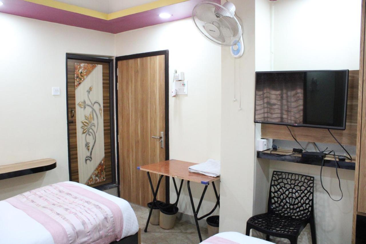 Hotel Square Park Dibrugarh Exteriér fotografie