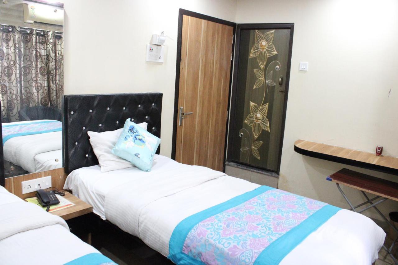 Hotel Square Park Dibrugarh Exteriér fotografie